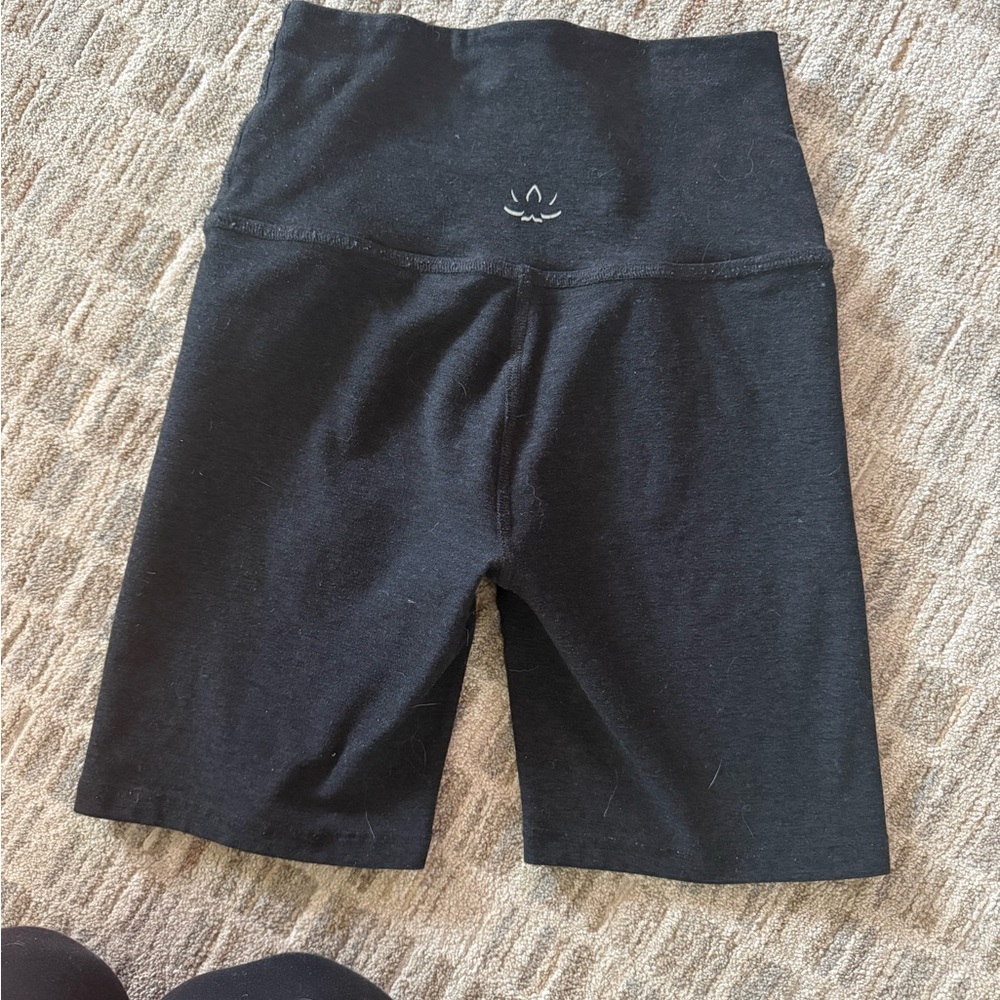 Beyond Yoga Heather Black High-Waist Women’s Bike Shorts